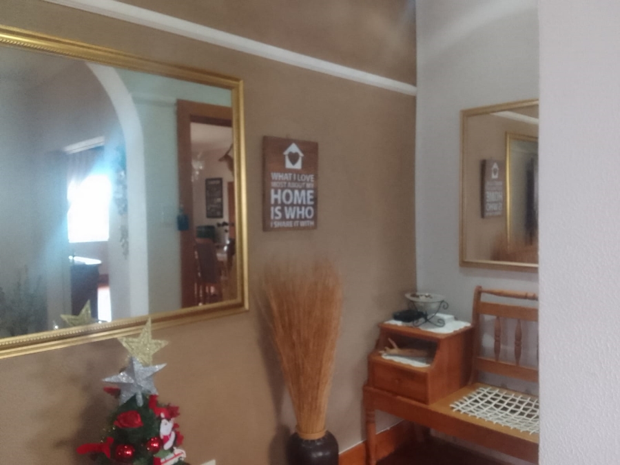 To Let 3 Bedroom Property for Rent in Selborne Eastern Cape